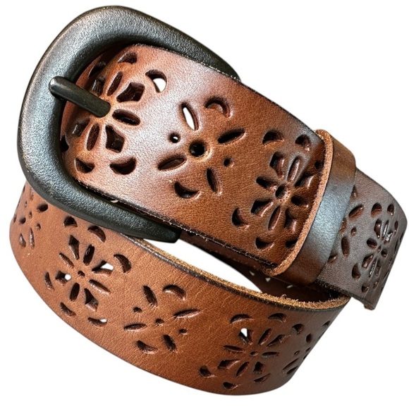 dELiA’s Brown Leather Punched Floral Pattern Brown Leather Belt - Picture 1 of 5